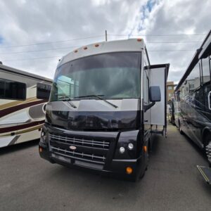 2010 Winnebago Sightseer 33C