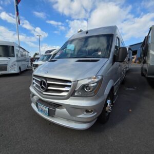 2015 Airstream Interstate LOUNGE