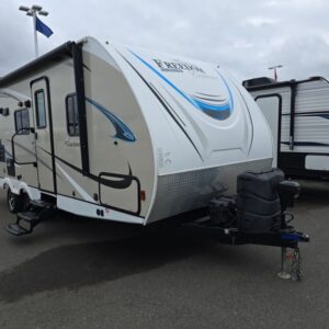2018 Coachmen Freedom Express Deep Slide 231RBDS