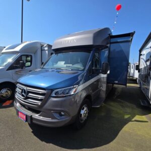 2021 Tiffin Motorhomes Wayfarer 25RW