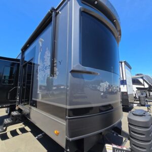 2025 CrossRoads Redwood Regency RW3881FKL