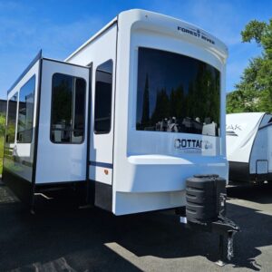 2025 Forest River Cedar Creek Cottage 40CCK