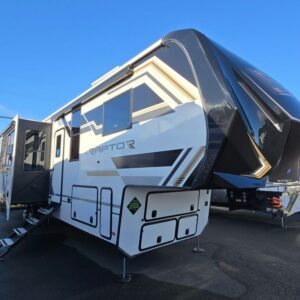 2025 Keystone Raptor 352