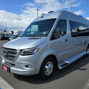 2025 Pleasure-Way Plateau FL